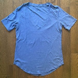 Lululemon Love Tee size 4